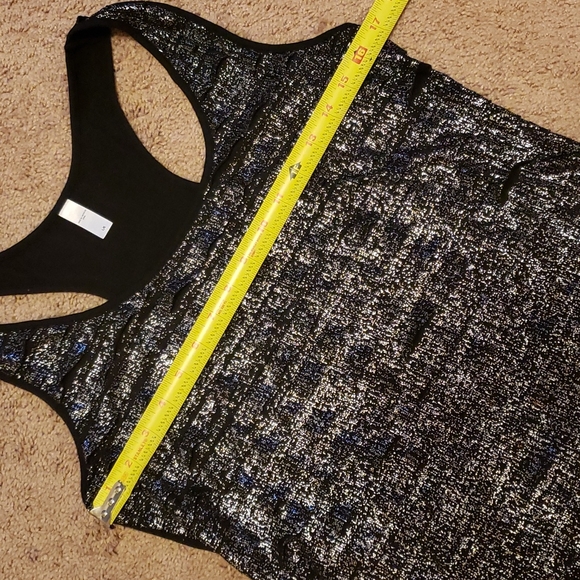 Silver foil racerback tank szL - Picture 3 of 7